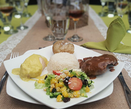 almuezo para bodas y eventos de cumpleaños fiestas empresariales